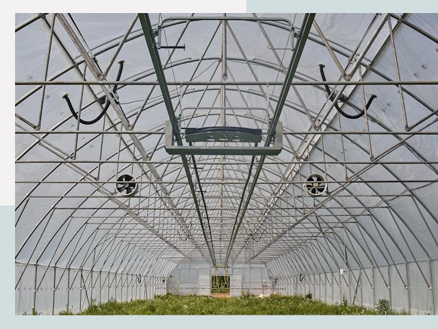 Строительство теплиц в Салехарде