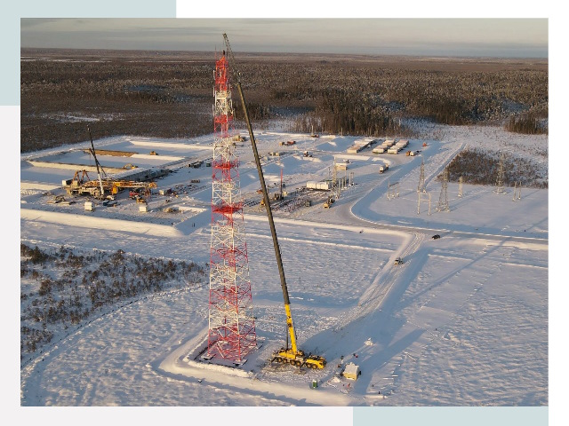 Мачты связи в Салехарде