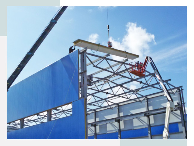 Монтаж сэндвич-панелей в Салехарде